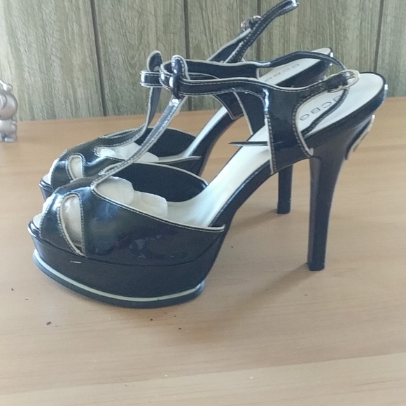 Black and white bcbc girls high heel open toe front platform sandal - Picture 7 of 7